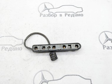 Плата заднего фонаря MERCEDES-BENZ W124 W124/S124/C124/A124 (1984 - 1993) — Разборка Мерседес