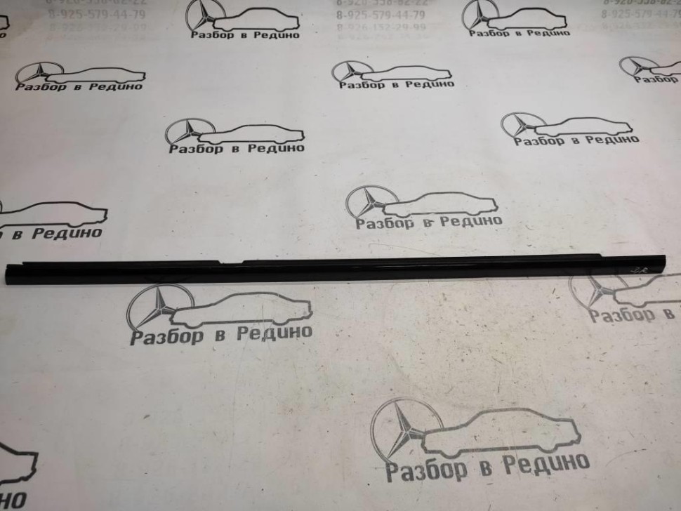 Молдинг стекла двери MERCEDES-BENZ GLC-класс X253 (2015 - 2019) фото 1 — Разборка Мерседес