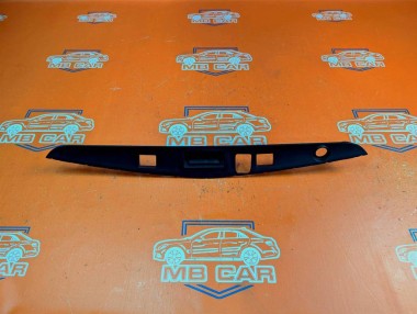 Накладка крышки багажника MERCEDES-BENZ E-класс W212/S212/C207/A207 (2009 - 2013) — Разборка Мерседес