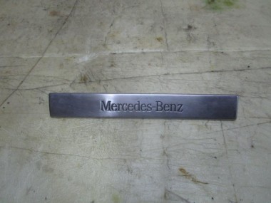 Накладка порога внутренняя MERCEDES-BENZ M-класс W163 рестайлинг (2001 - 2005) — Разборка Мерседес