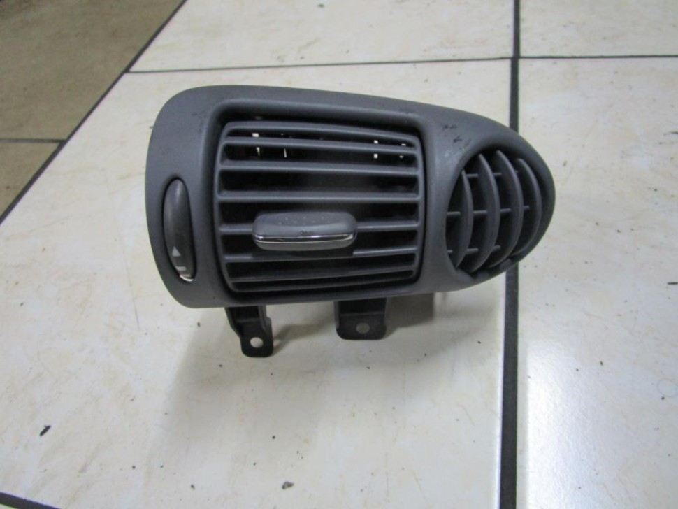 Воздуховод MERCEDES-BENZ C-класс W203/S203/CL203 (2000 - 2004) фото 1 — Разборка Мерседес