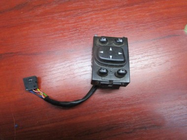 Кнопка регулировки зеркал MERCEDES-BENZ S-класс W220 (1998 - 2005) — Разборка Мерседес