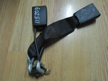 Замок ремня безопасности MERCEDES-BENZ E-класс W210/S210 (1995 - 1999) — Разборка Мерседес