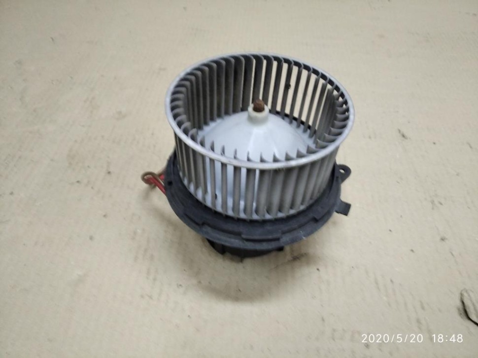 Моторчик печки MERCEDES-BENZ E-класс W212/S212/C207/A207 рестайлинг (2013 - 2016) фото 1 — Разборка Мерседес