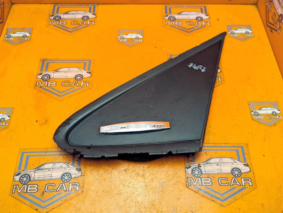 Уголок зеркала MERCEDES-BENZ A-класс W168 рестайлинг (2001 - 2004) A 210 2.1 AT (140 л.с.) фото 1 &mdash; Разборка Мерседес