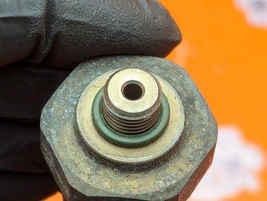 Датчик давления MERCEDES-BENZ S-класс W220 (1998 - 2005) &mdash; Разборка Мерседес