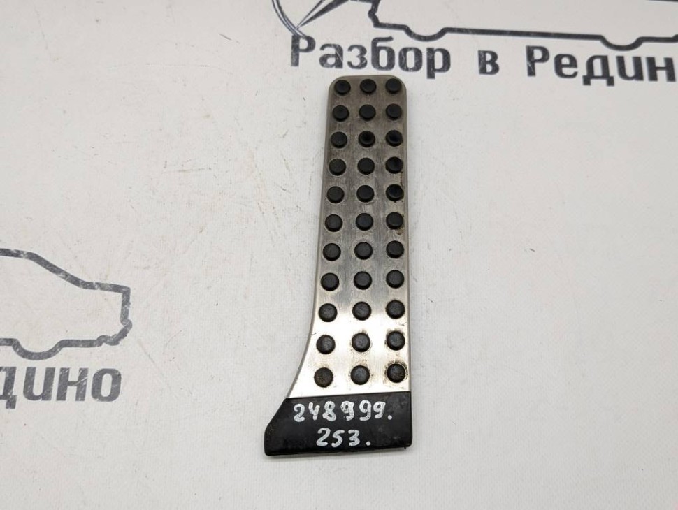 Накладка педали AMG MERCEDES-BENZ GLC-класс X253 (2015 - 2019) фото 1 — Разборка Мерседес