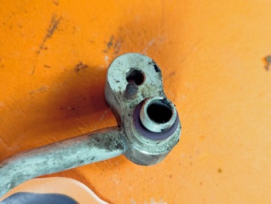 Трубка кондиционера MERCEDES-BENZ S-класс W220 (1998 - 2005) &mdash; Разборка Мерседес