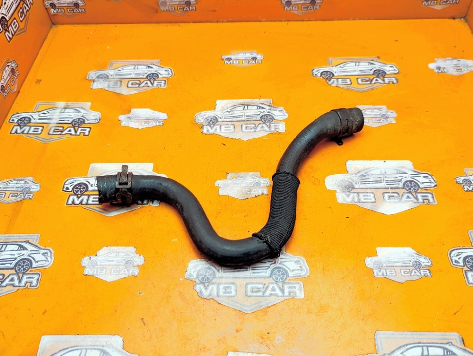 Патрубок ОЖ MERCEDES-BENZ B-класс W245 (2005 - 2009) фото 1 &mdash; Разборка Мерседес
