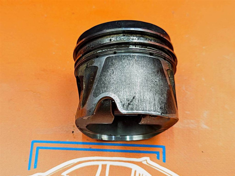 Поршень дизель MERCEDES-BENZ E-класс W212/S212/C207/A207 (2009 - 2013) фото 1 — Разборка Мерседес