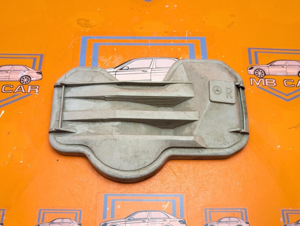 Крышка фары MERCEDES-BENZ C-класс W202/S202 (1993 - 1997) фото 1 &mdash; Разборка Мерседес