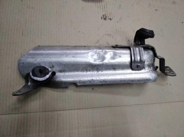 Кронштейн корпуса воздушного фильтра MERCEDES-BENZ C-класс W204/S204 (2006 - 2011) — Разборка Мерседес