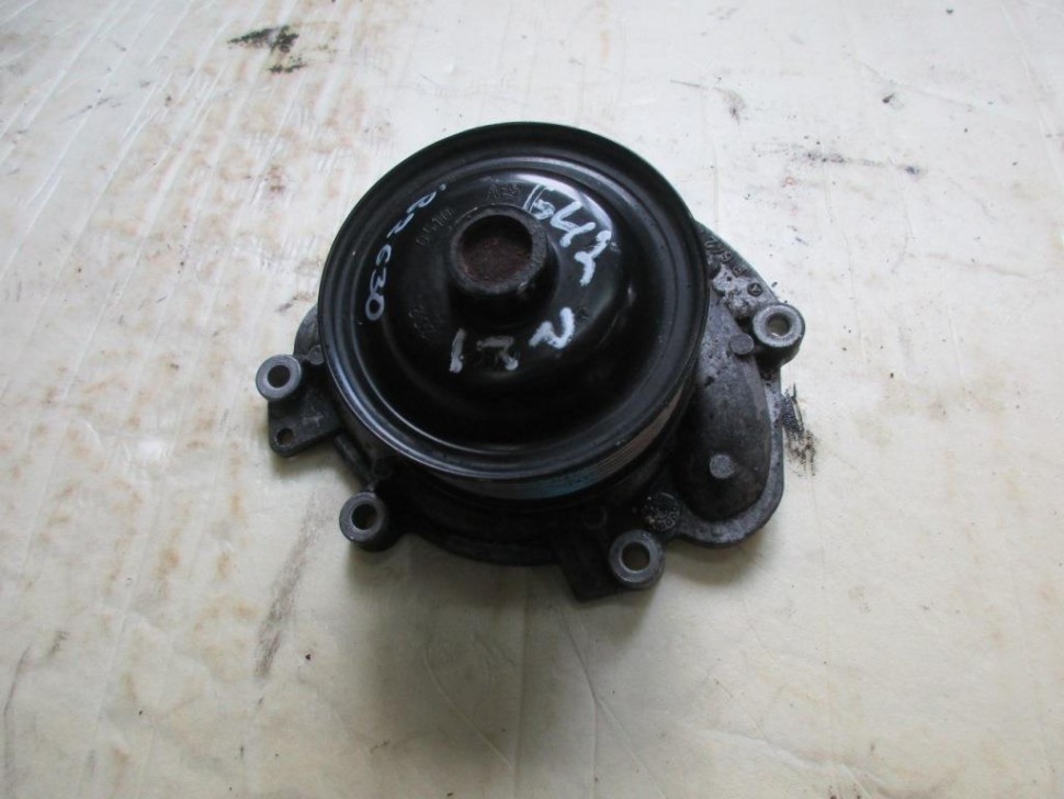 Помпа MERCEDES-BENZ S-класс W221 рестайлинг (2009 - 2013) фото 1 — Разборка Мерседес