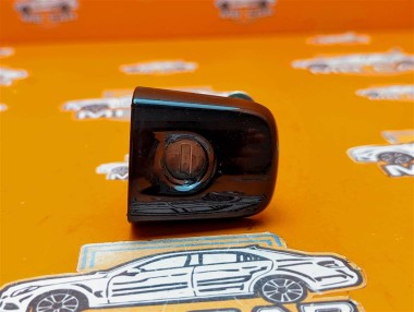 Личинки дверей MERCEDES-BENZ X-класс I (2017 - 2020) — Разборка Мерседес