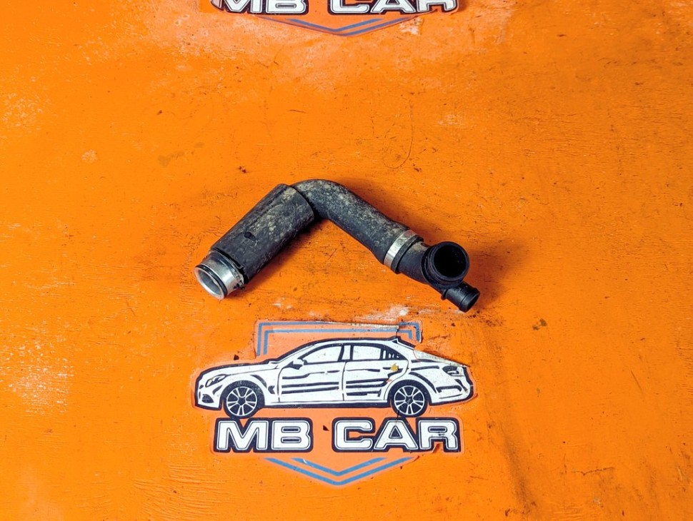 Патрубок радиатора MERCEDES-BENZ C-класс W203/S203/CL203 рестайлинг (2004 - 2008) фото 1 &mdash; Разборка Мерседес