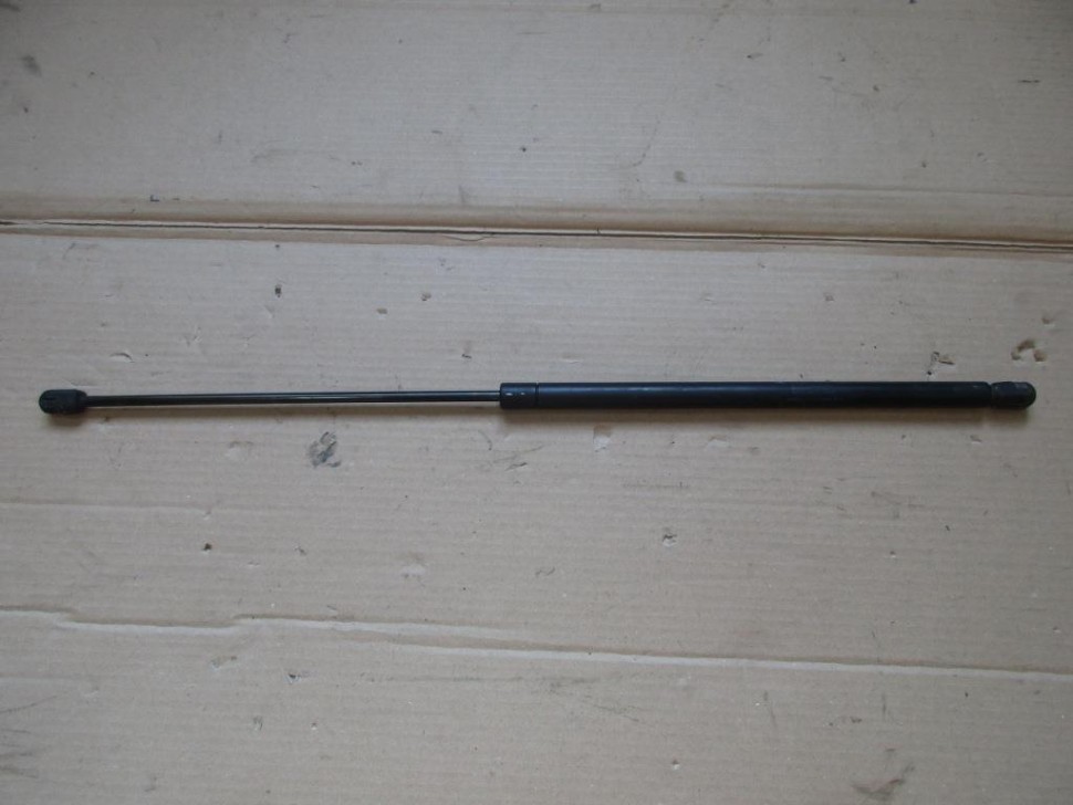 Амортизатор капота MERCEDES-BENZ S-класс W220 (1998 - 2005) фото 1 — Разборка Мерседес