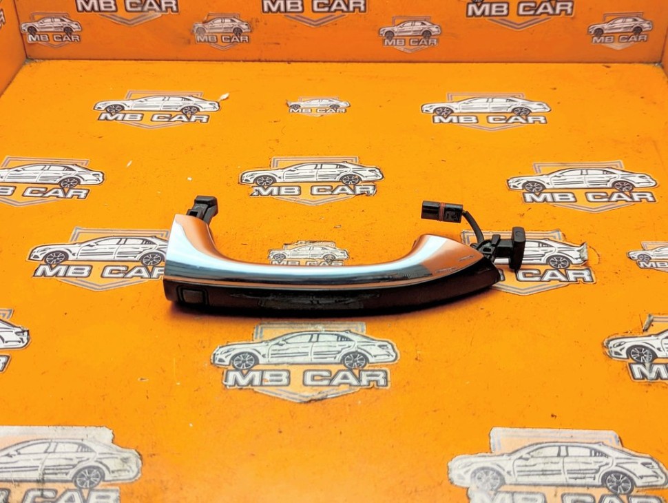 Ручка двери наружняя MERCEDES-BENZ GL-класс X164 рестайлинг (2009 - 2012) фото 1 &mdash; Разборка Мерседес