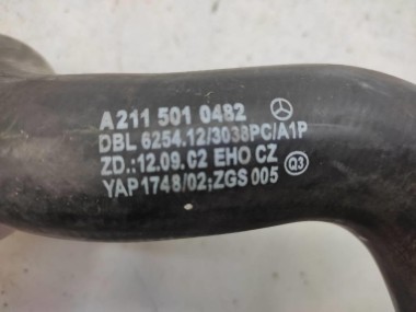 Патрубок радиатора MERCEDES-BENZ E-класс W211/S211 (2002 - 2006) — Разборка Мерседес