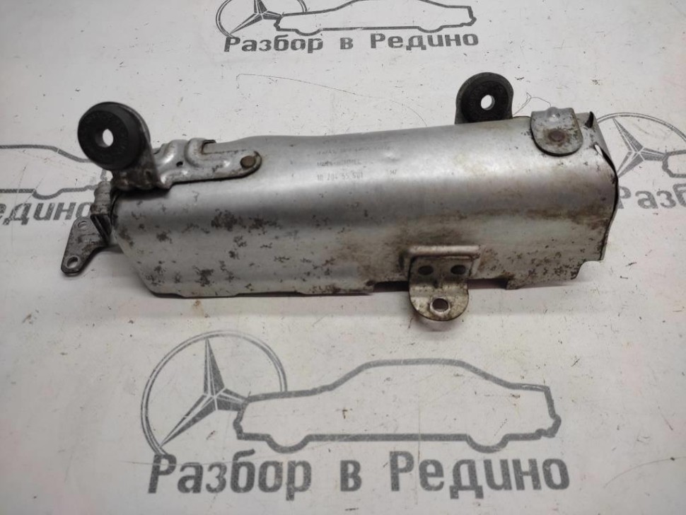 Кронштейн корпуса воздушного фильтра MERCEDES-BENZ M-класс W164 (2005 - 2008) фото 1 — Разборка Мерседес