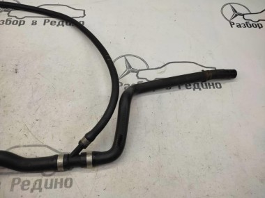 Патрубок ОЖ MERCEDES-BENZ S-класс W220 (1998 - 2005) — Разборка Мерседес