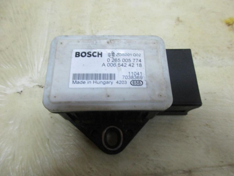 Датчик поперечного ускорения MERCEDES-BENZ Sprinter W906 (2006 - 2019) фото 1 — Разборка Мерседес