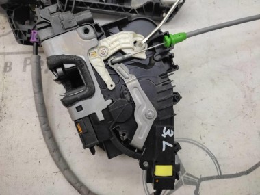 Замок двери задней левой MERCEDES-BENZ GLE-класс W166 (2015 - 2018) — Разборка Мерседес