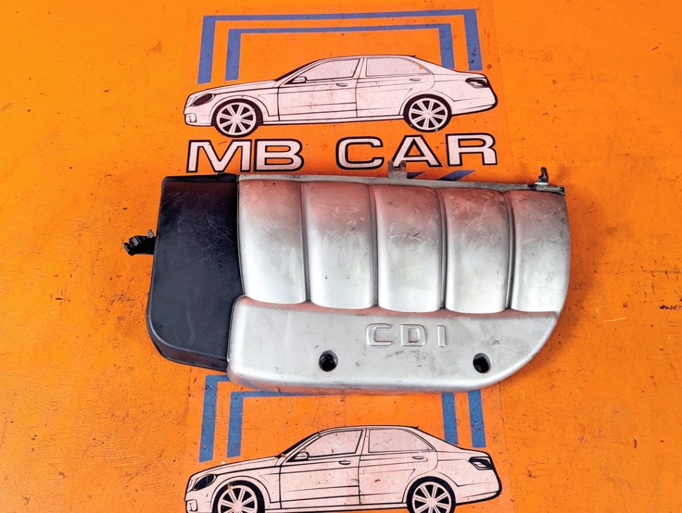 Крышка двигателя декоративная MERCEDES-BENZ M-класс W163 рестайлинг (2001 - 2005) фото 1 &mdash; Разборка Мерседес