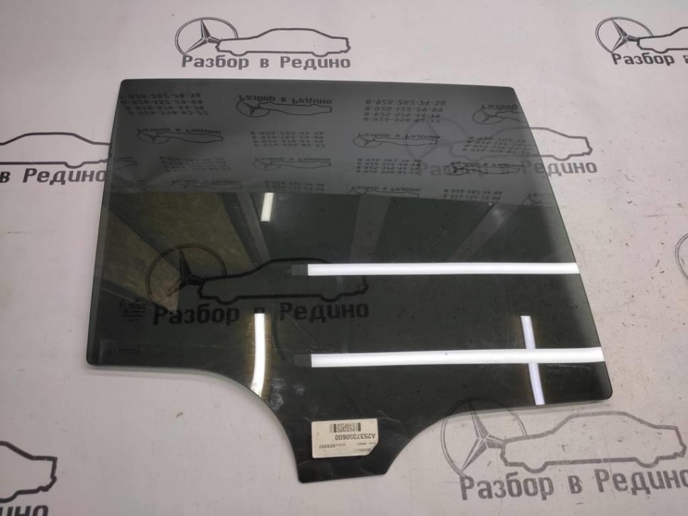 Стекло заднее правое MERCEDES-BENZ GLC-класс X253 (2015 - 2019) фото 1 — Разборка Мерседес