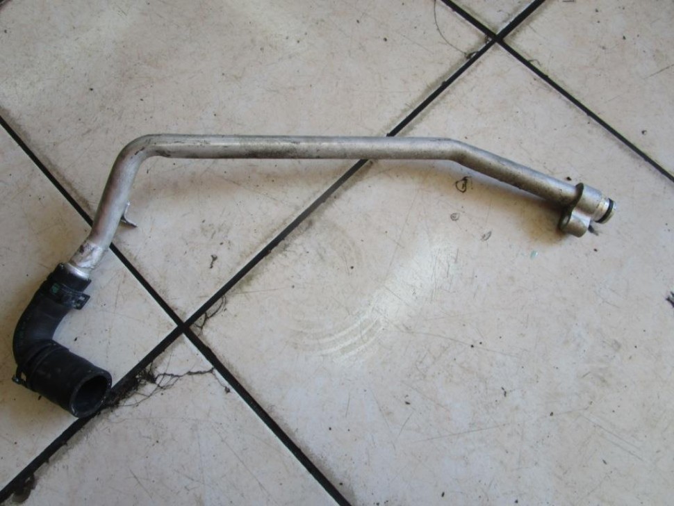 Трубка ОЖ MERCEDES-BENZ C-класс W203/S203/CL203 (2000 - 2004) фото 1 — Разборка Мерседес