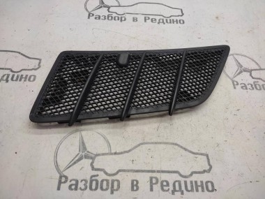 Решетка капота MERCEDES-BENZ M-класс W164 (2005 - 2008) — Разборка Мерседес