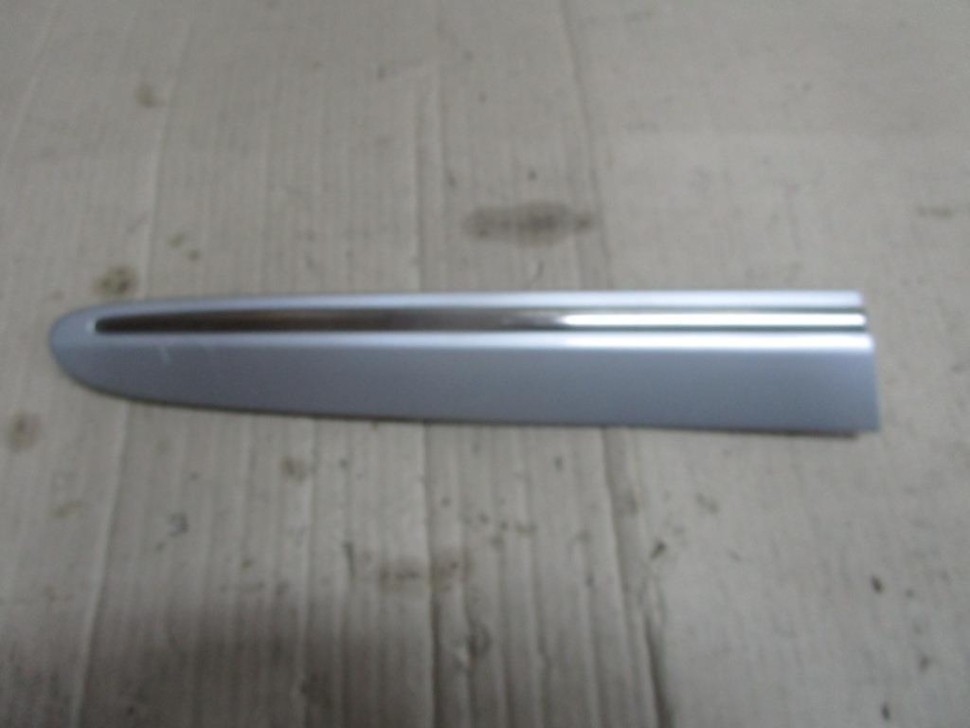 Молдинг крыла правый MERCEDES-BENZ CLK-класс C209/A209 (2002 - 2005) фото 1 — Разборка Мерседес