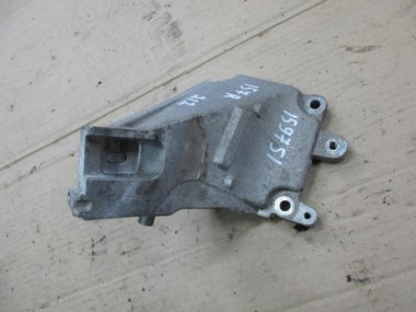 Лапа правая MERCEDES-BENZ E-класс W212/S212/C207/A207 (2009 - 2013) — Разборка Мерседес