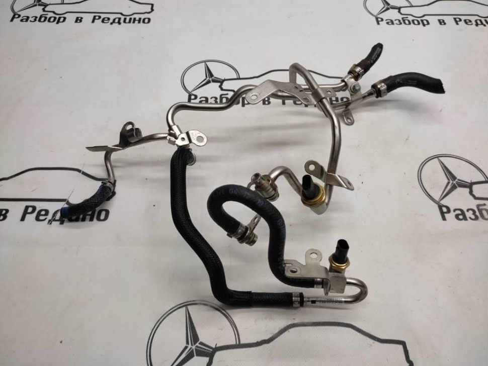 Трубка топливная MERCEDES-BENZ E-класс W213/S213/C238/A238 (2016 - 2021) фото 1 — Разборка Мерседес