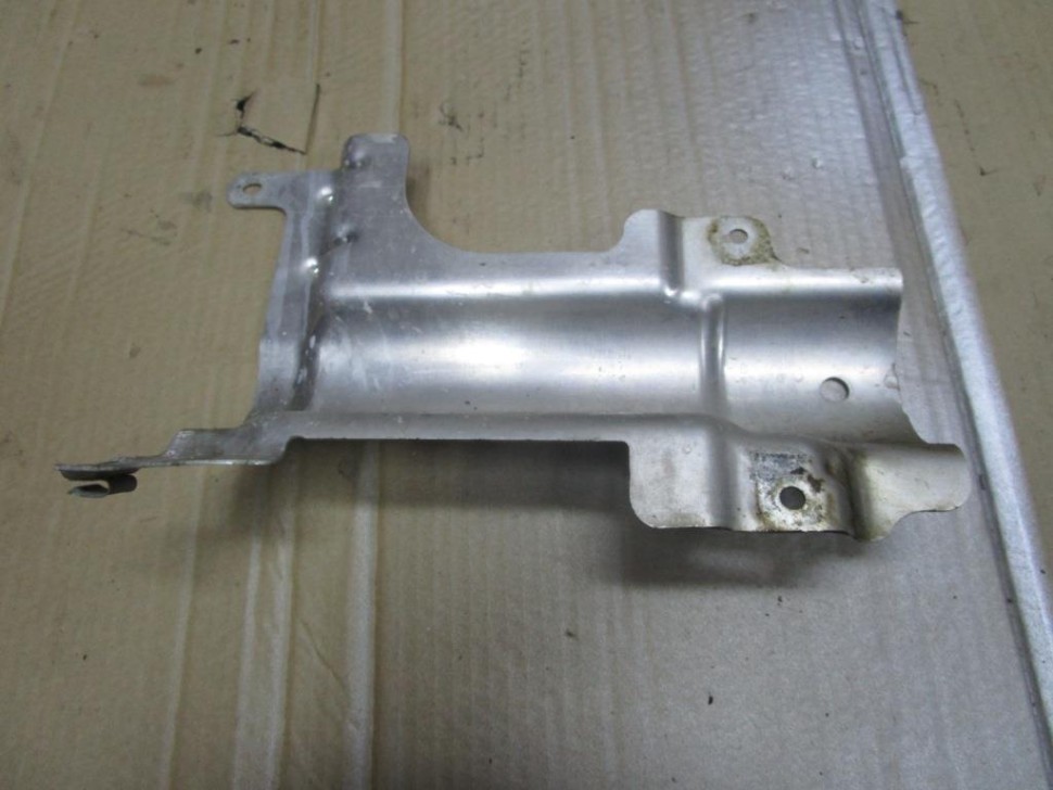 Защитный экран MERCEDES-BENZ CLA-класс C117/X117 (2013 - 2016) фото 1 — Разборка Мерседес