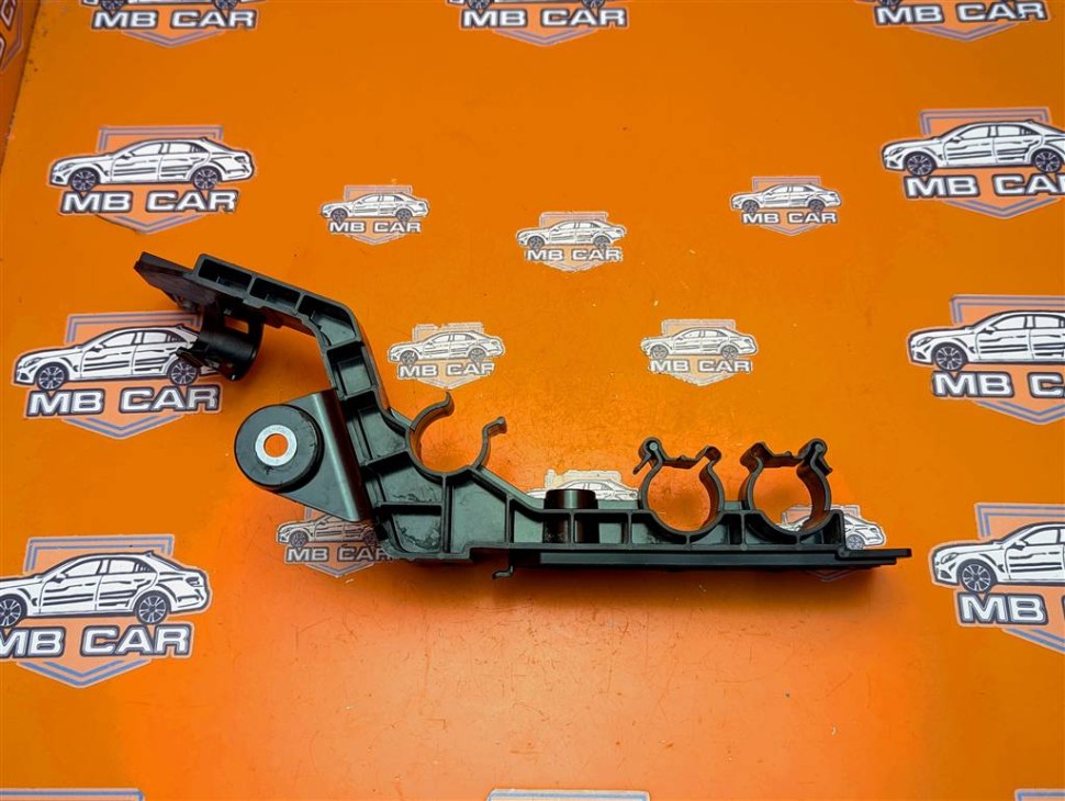 Кронштейн MERCEDES-BENZ GLE-класс V167 (2018 - 2024) фото 1 — Разборка Мерседес