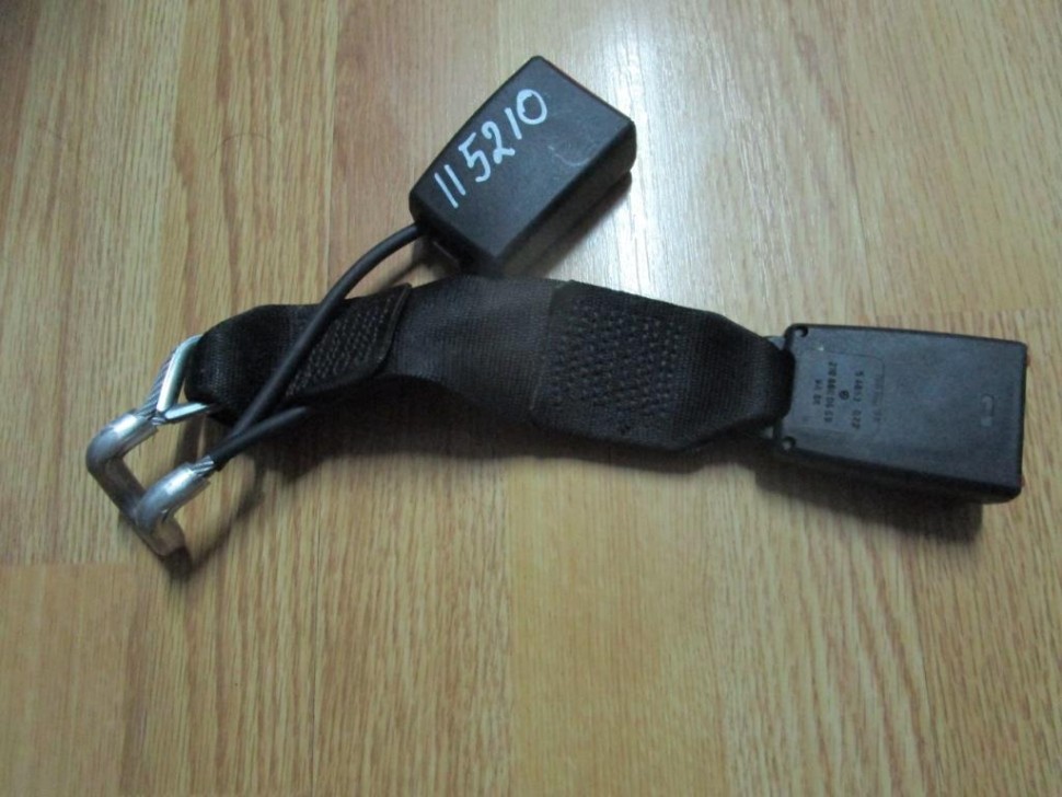 Замок ремня безопасности MERCEDES-BENZ E-класс W210/S210 (1995 - 1999) фото 1 — Разборка Мерседес