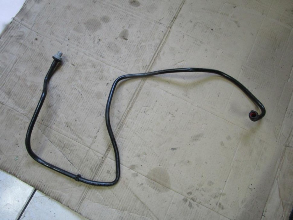 Трубка вакуумная MERCEDES-BENZ GL-класс X164 (2006 - 2009) фото 1 — Разборка Мерседес