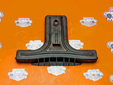 Кронштейн радиатора MERCEDES-BENZ E-класс W212/S212/C207/A207 (2009 - 2013) &mdash; Разборка Мерседес