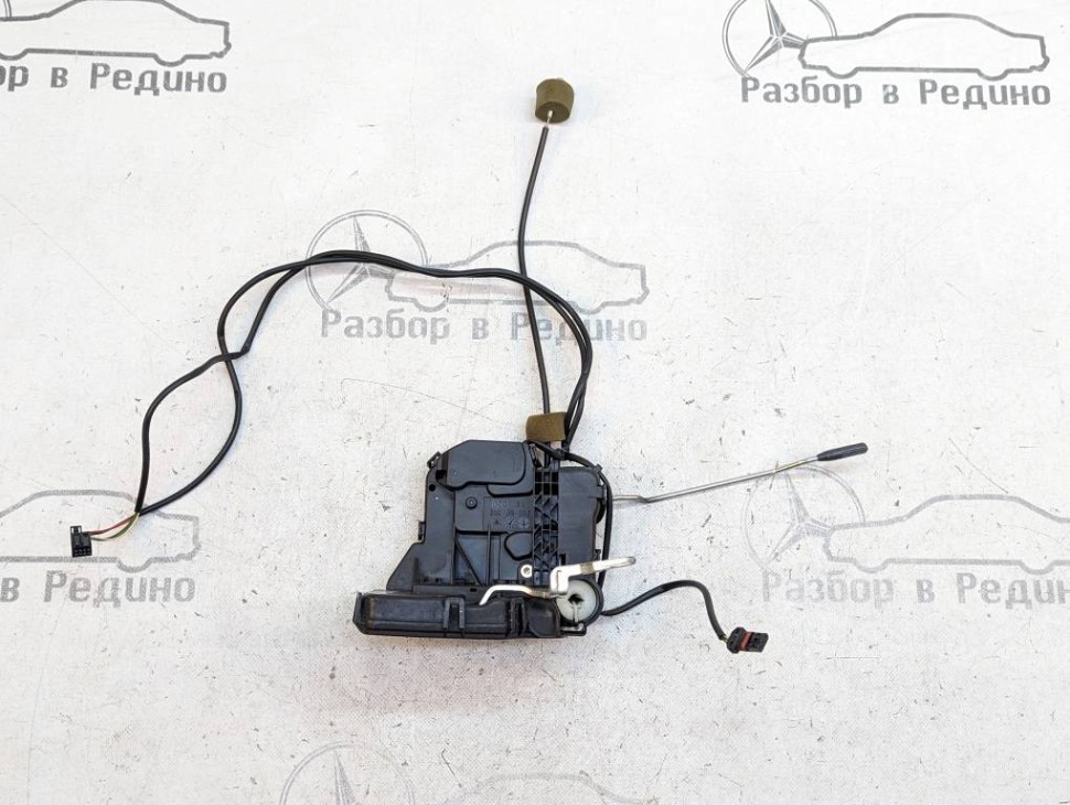 Замок двери передней левой MERCEDES-BENZ CLS-класс C219 (2004 - 2008) фото 1 &mdash; Разборка Мерседес