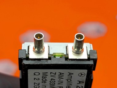 Усилитель антенны MERCEDES-BENZ E-класс W213/S213/C238/A238 (2016 - 2021) — Разборка Мерседес