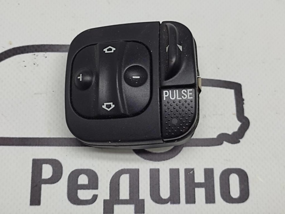 Кнопка MERCEDES-BENZ S-класс W220 рестайлинг (2002 - 2005) фото 1 &mdash; Разборка Мерседес