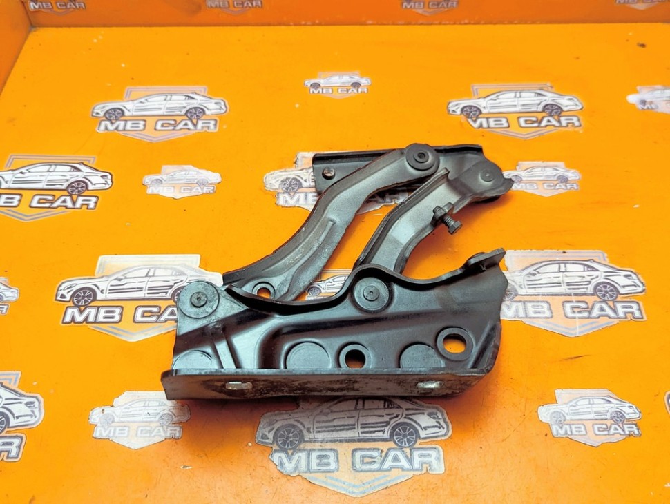 Петля капота MERCEDES-BENZ B-класс W245 (2005 - 2009) фото 1 &mdash; Разборка Мерседес