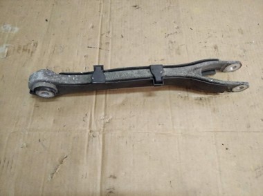 Рычаг задний MERCEDES-BENZ C-класс W204/S204 (2006 - 2011) — Разборка Мерседес