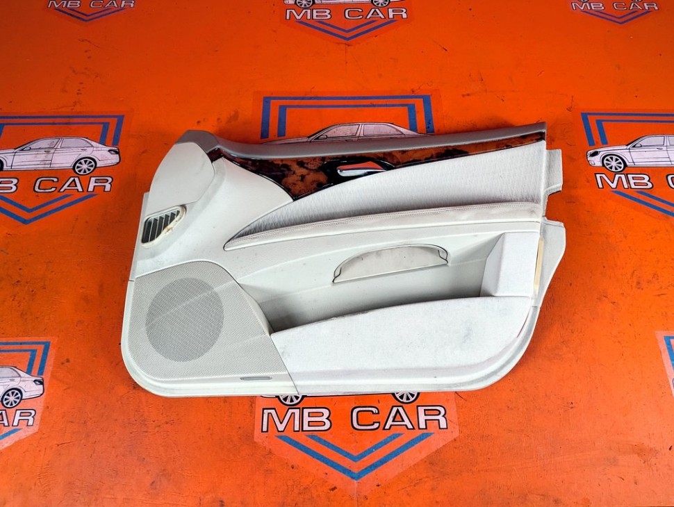 Карта двери передняя правая MERCEDES-BENZ E-класс W211/S211 (2002 - 2006) E 320 CDI 3.2 AT (204 л.с.) фото 1 &mdash; Разборка Мерседес