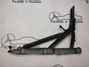Петля крышки багажника MERCEDES-BENZ S-класс W220 рестайлинг (2002 - 2005) — Разборка Мерседес