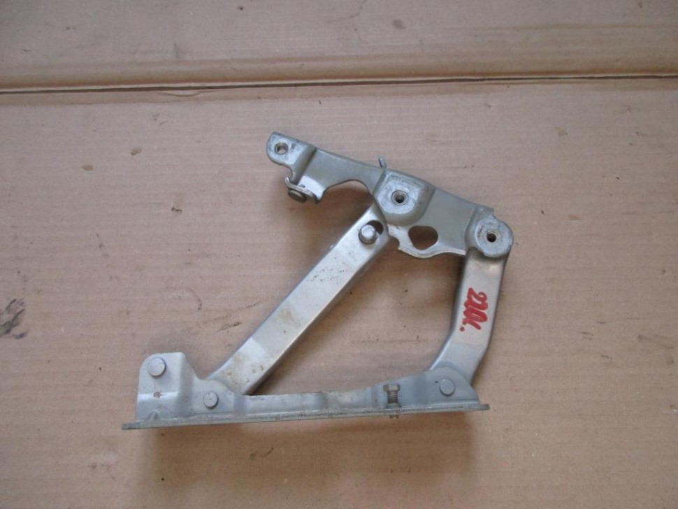 Петля капота MERCEDES-BENZ S-класс W220 (1998 - 2005) фото 1 — Разборка Мерседес