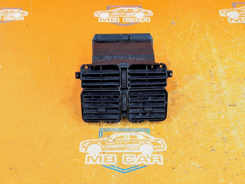 Воздуховод MERCEDES-BENZ Vito W638 (1996 - 2003) фото 1 — Разборка Мерседес