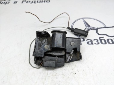 Замок капота MERCEDES-BENZ S-класс W220 (1998 - 2005) — Разборка Мерседес