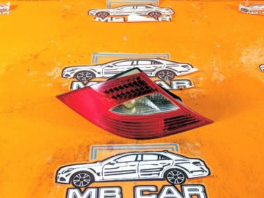 Фонарь задний левый MERCEDES-BENZ CLS-класс C219 (2004 - 2008) &mdash; Разборка Мерседес