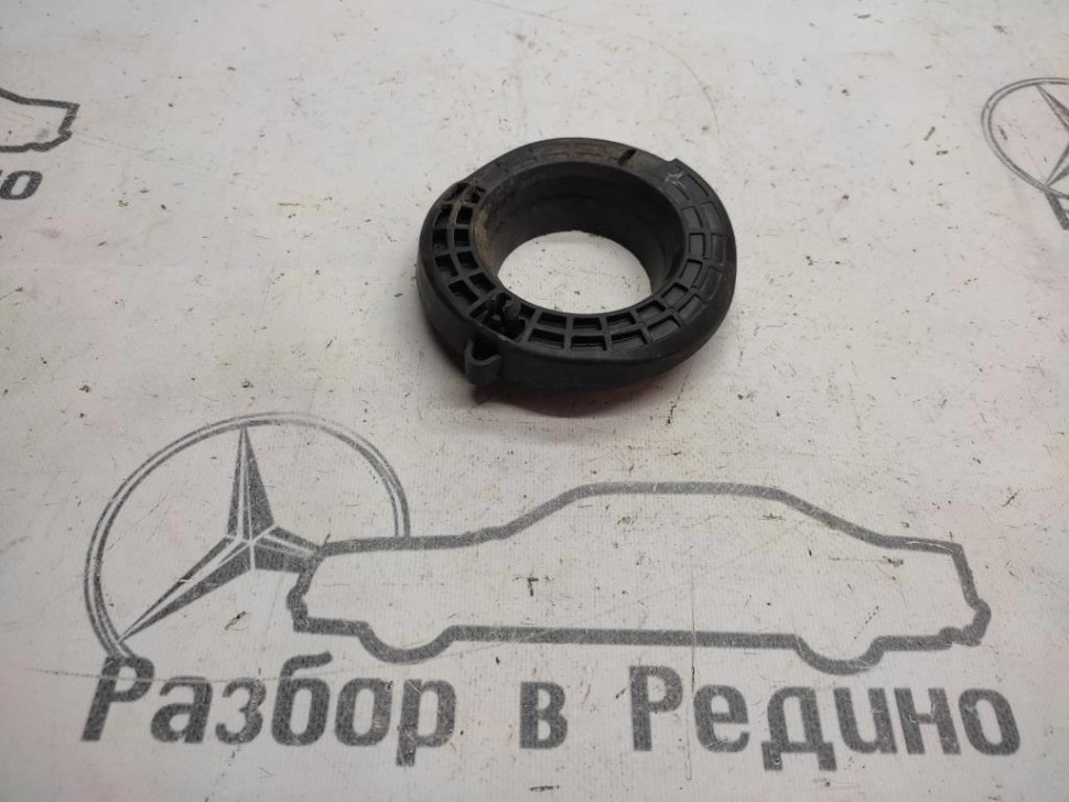 Опора задней пружины MERCEDES-BENZ GLC-класс X253 (2015 - 2019) фото 1 — Разборка Мерседес